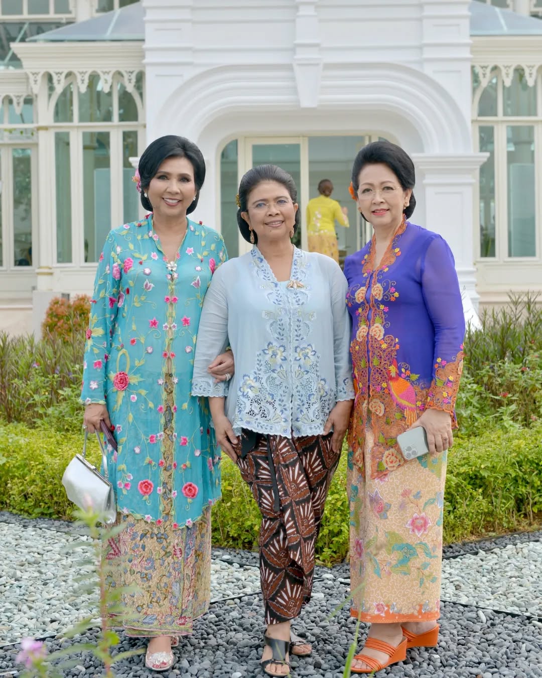Kebaya Encim